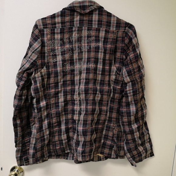 Blazer - Picture 3 of 10